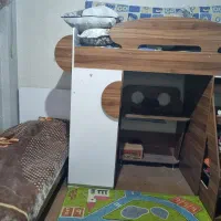 تخت دو طبقه