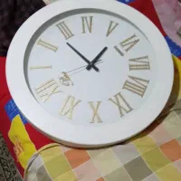 ساعت دیواری بزرگ