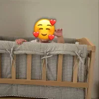 تخت نوزاد کنار مادر|تخت و صندلی بچه|کرمانشاه, |دیوار