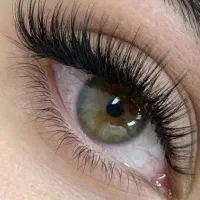 کاشت اکستنشن مژه رایگان