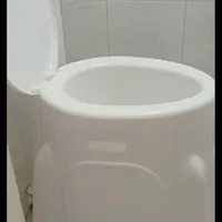 یک عدد توالت فرنگی نو نو