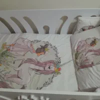 تخت کودک باتشک تمیزسالم