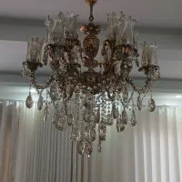 لوستر و کنار سالونی