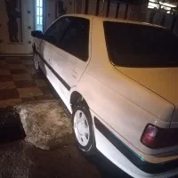 پژو پارس تمیز و بدون رنگ