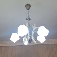 لوستر پنج شاخه درحد نو|لوستر و چراغ آویز|مشهد, حجاب (شهرک غرب)|دیوار