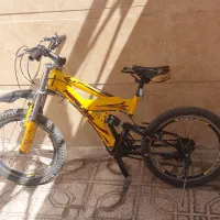 دوچرخه ۲۰|دوچرخه، اسکیت، اسکوتر|ایوان, |دیوار