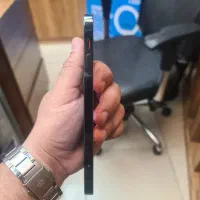 ۱۲پرو ۵۱۲