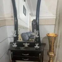 اینه و کنسول قدی