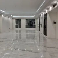 ۹۵ متر، ۷ متر حیاط، ورودی از لابی، پرده خور، جنت