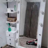 اینه قدی با کشو بقل