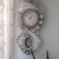 ساعت دیواری