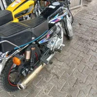 یک عددموتورهمتاز