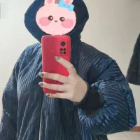 کاپشن|لباس|محمدشهر, شهرک پیام (مهرالبرز)|دیوار