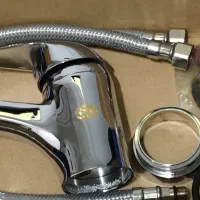 یک عدد شیر روشویی