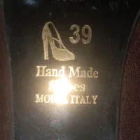 کفش|کیف، کفش، کمربند|رشت, بیجارپس|دیوار