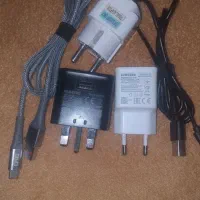 ۴تاشارژر اصل ویتنام۲تاشون فست شارژ تایپcعکسها