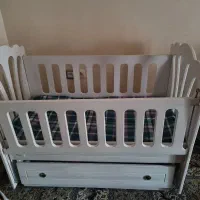 تخت گهواره‌ای کودک|تخت و سرویس خواب|تالش, هشتپر|دیوار