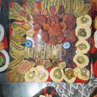 سبزی و ترشی خانگی شوید تازه