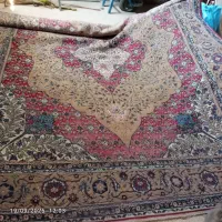 قالی و بخاری و سینک ظرفشویی