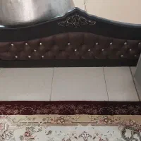 تخت و دراور