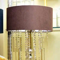 آباژور ایستاده کنارسالنی مدرن اسپرت با شیدمخملی|چراغ خواب و آباژور|تبریز, |دیوار