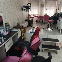 اجاره ۴۲ متری با  تمام وسایل / فقط آرایشگاه زنونه|اجارهٔ دفتر کار، اتاق اداری، مطب|تهران, تهران‌نو|دیوار