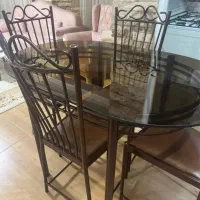 میزناهارخوری ۴ نفره در حد نو