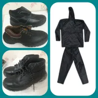 کفش کار سایز ۴۲ و ۴۳ و بادگیر و لباس کار