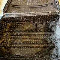 کیف|کیف، کفش، کمربند|شیراز, گود عربان|دیوار