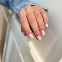 تخفیف کاشت و ترمیم ناخن برای عید،ولنتاین و..