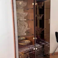 بوفه قدی شیشه ای