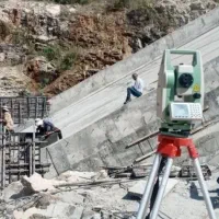 نقشه بردار خدمات نقشه برداری یوتی ام شمیم|خدمات پیشه و مهارت|بروجرد, |دیوار