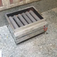 کباب پز گازی ۶ شعله در حد نو