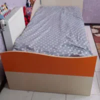 تخت خواب یک نفره