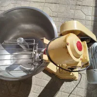 خمیر گیر،تنورگازی،پهن کن|ماشینآلات صنعتی|شاهینشهر, حافظ جنوبی|دیوار