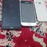 دو عدد گوشی خاموش