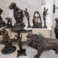 مجسمه برنزی زن میوه خوری هنک