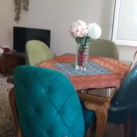 میز غداخوری در حد نو