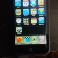 ایپادتاچ سری اول عتیقه ipod touch