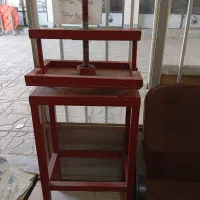 دستگاه پرس