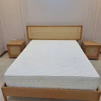 سرویس تخت خواب به همراه پاتختی و میز اینه کاملا نو
