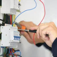 برقکار صنعتی و ساختمانی برقکاری