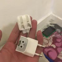 پلاگ برق مکبوک