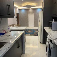 اپارتمان در گلسار، استاد معین ، نبش کوچه ۱۹