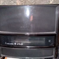 یک عدد بخاری ارلوکس قدیمی ورقهای محکم عالی