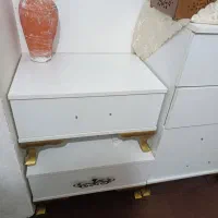 کار تختی با آیینه خوشگل چسبیده بهش باکس زیبا|جاکفشی، کمد، دراور|نظرآباد, مسکن مهر نظرآباد|دیوار