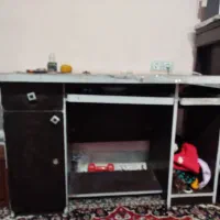 میز کامپیوتر