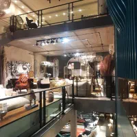 استخدام کادر اداری و فروش خانم و آقا