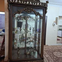 بوفه در حد نو کم استفاده شده جنس چوب گردواصل|بوفه، ویترین، کنسول|تبریز, |دیوار