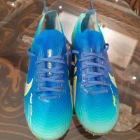 استوک فوتبال|کیف، کفش، کمربند|فردیس, سرحدی|دیوار